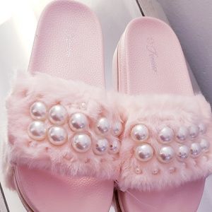 Pearl slippers  New